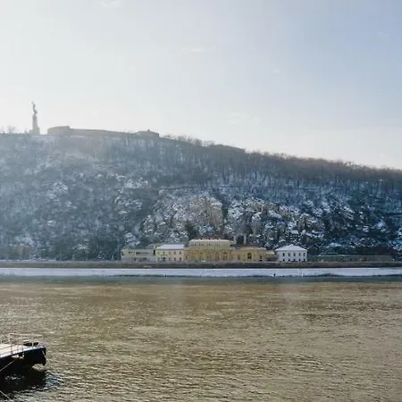 Classy Danube *