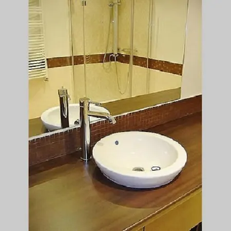 Classy Danube Apartment Budapest